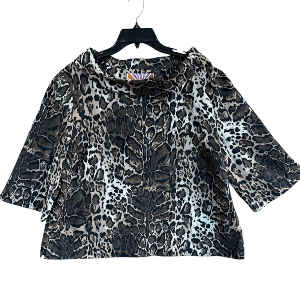 NEW W/ tags**Trina Turk Kailee Folded Animal Print Top- Womens size: XXL - Picture 2 of 7